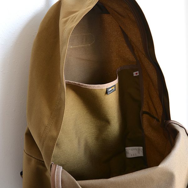 EEL products (イールプロダクツ）/ Security Back Pack