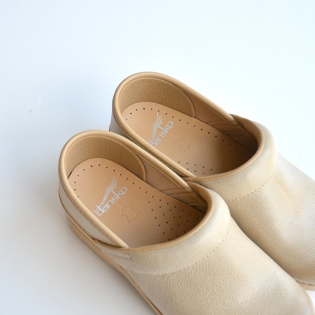 画像: DANSKO / PROFESSIONAL MILLED BURNISHED SAND